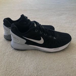 Nike lunar shoes. Women’s size 6